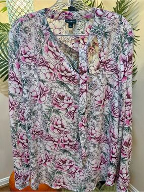 torrid Pink & Green Floral Tie-Neck Blouse